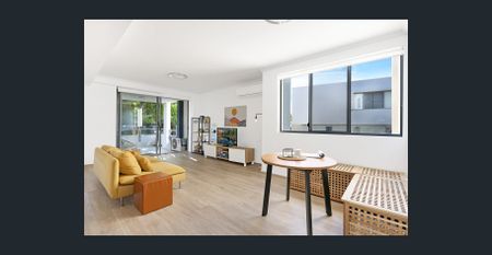 Sunlit Lakeside Living in Prime Location! - Photo 3