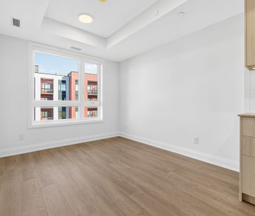 For Lease - 3250 Carding Mill Trail Unit# 420, Oakville, Ontario - Photo 1