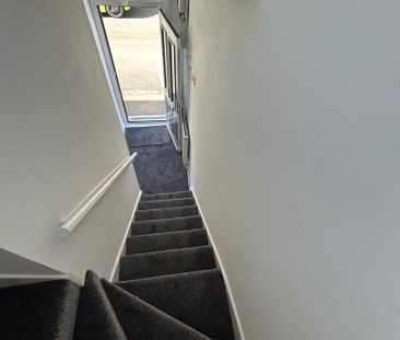 2 bedroom terraced house to rent - Photo 6