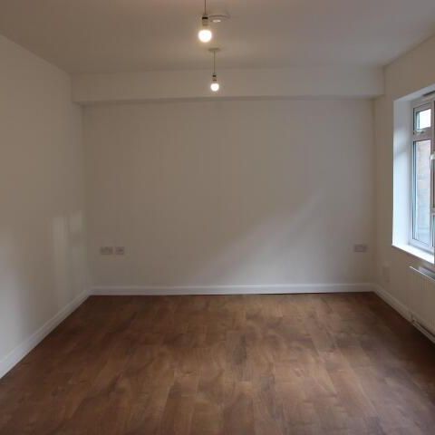 1 bedroom bungalow to rent - Photo 1