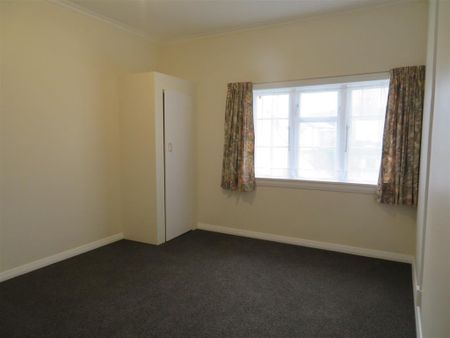 Petone Living - Photo 2