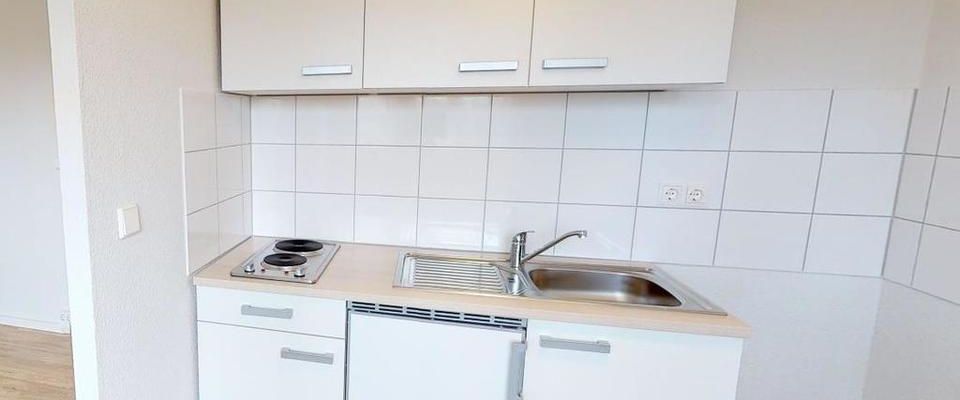 Optimal für Studenten u. Azubis - mit kleiner Singleküche! - Foto 1