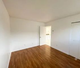 1 room apartment of 47m² in Magog - Photo 2