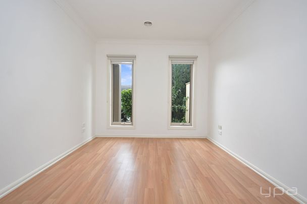 2/39 Warrenwood Avenue, Hoppers Crossing - Photo 1