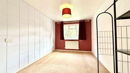 Perry Way, Bracknell, Berkshire, RG12 - Photo 5