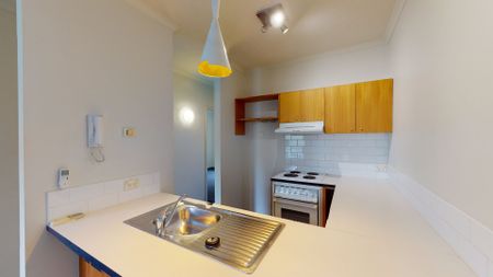 Perfect location, peaceful surrounds - Photo 3