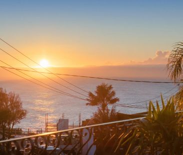 Unsurpassed family lifestyle with ocean views in a coveted headland... - Photo 1