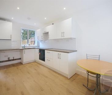 2 bedroom house to rent - Photo 1