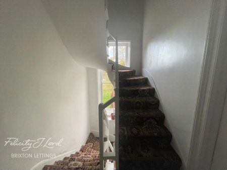 1 bedroom in a flat share to rent - Photo 5