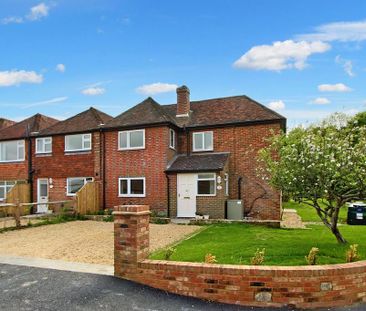 4 bedroom end of terrace house to rent - Photo 4
