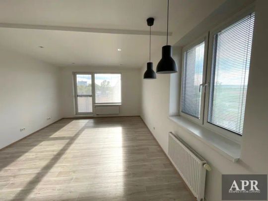 Pronájem bytu 2+kk Uherské Hradiště - Pastýrna - Fotografie 1