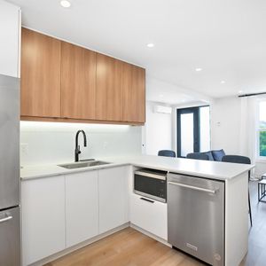 Fully Furnished Apt. 5, 2 Bed, 1 Bath - 5555 Saint-Urbain, Montréal - Photo 3