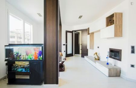 Avinguda Meridiana, Barcelona, Catalonia - Photo 2