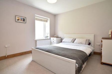 2 bedroom terraced house to rent - Photo 5