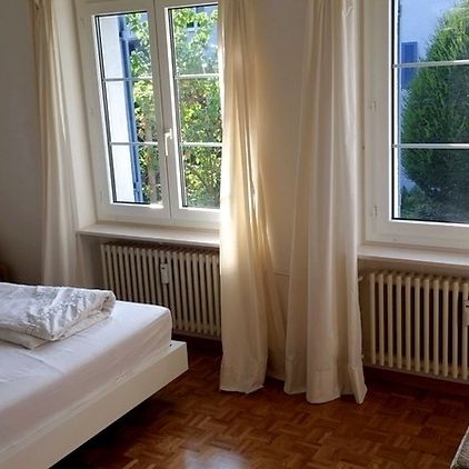 5 Zimmer-Wohnung in Zollikon (ZH), möbliert - Photo 1