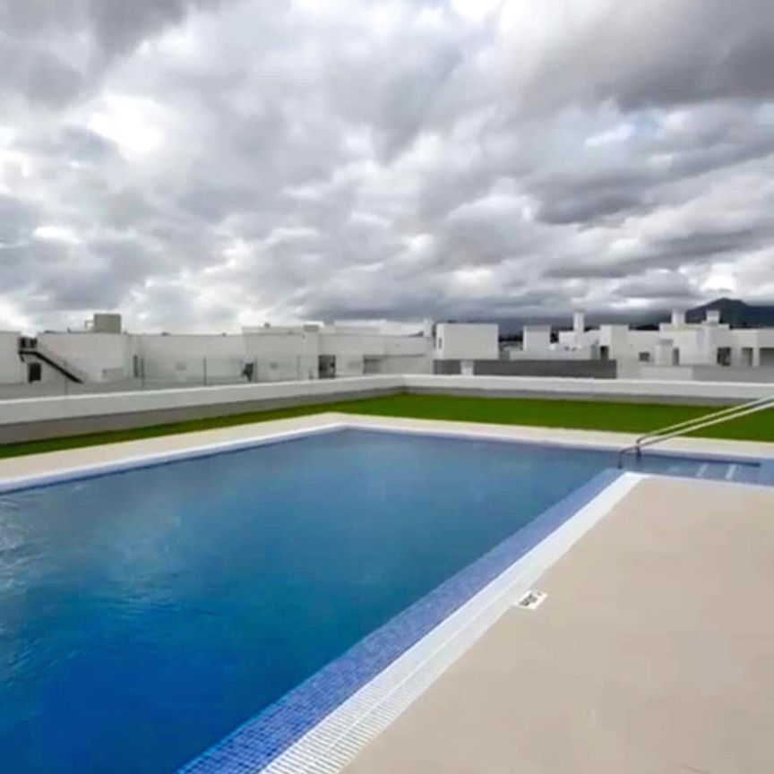 Apartment - Marbella (Nueva Andalucia) - Photo 1