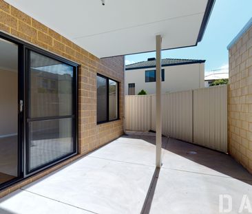 130a Alice Street, Doubleview WA 6018 - House For Rent - $950 | Domain - Photo 1