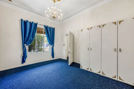 Prime Princes Hill/Carlton Location - Fully Renovated Home on Iconic Lygon Street - Photo 3