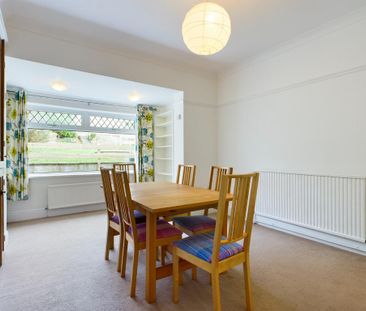 3 bedroom semi-detached house to rent - Photo 5