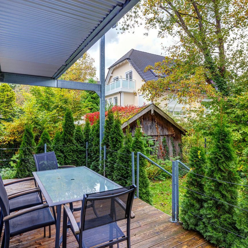 Möblierte Wohnung im Rückgebäude mit großer Terrasse - Photo 1