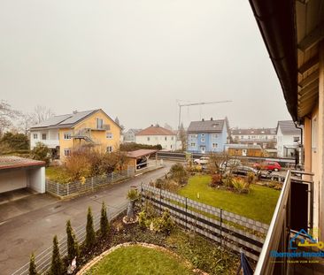 Traum vom Raum: Lichtdurchflutete 4-Zimmer-Wohnung mit Loggia - Photo 2