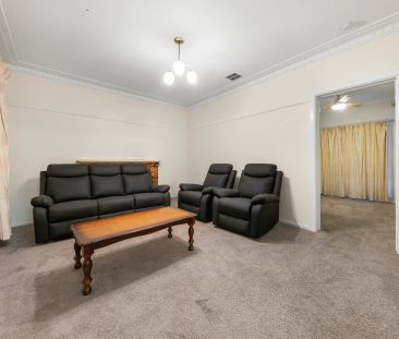 Close To Everything! - Photo 1