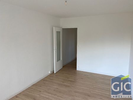 Location Appartement 1 pièce 26m² - Photo 2