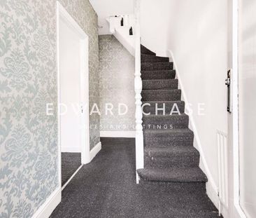 3 bedroom terraced house to rent - Photo 4