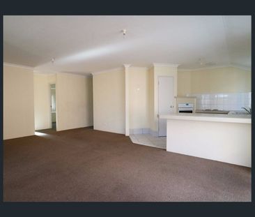 Unit 4/12 Gregory St, Belmont, WA 6104 - Photo 2
