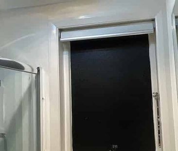 Semi furnished Spacious 4-Bedroom House - Photo 4