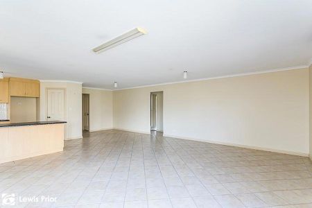 Spacious Family Home in Convenient Mitchell Park Location - Photo 3