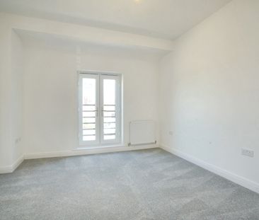 Harrington Close, Northampton - Photo 5