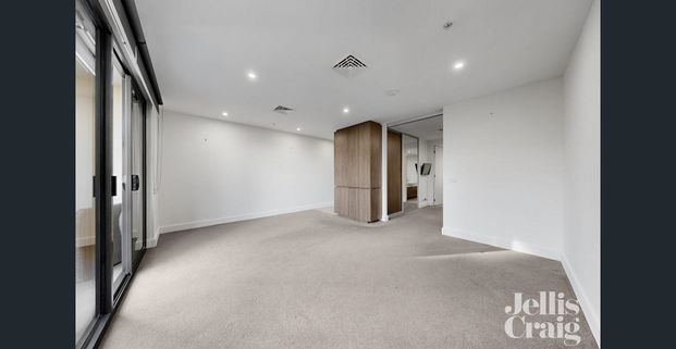 Luxury Living with Scenic Views - Photo 1