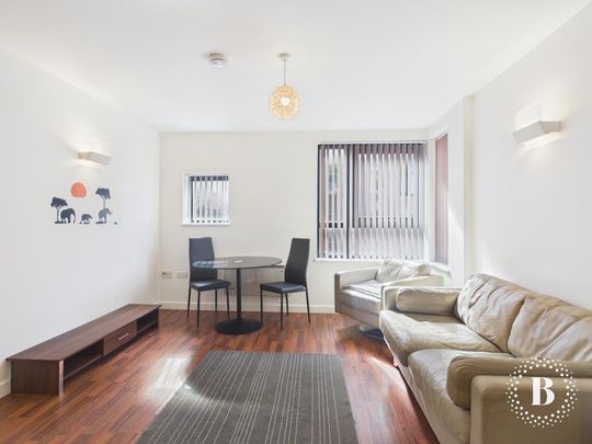 1 bedroom apartment to rent - Photo 1