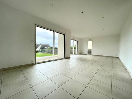 Maison T6 vue mer - GUIPAVAS / LE RODY - 123.90 m² - Photo 3