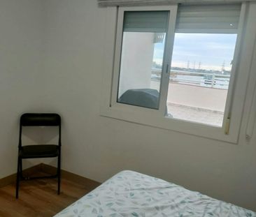 Ático de alquiler en Carrer de Cristòfor Colom, Vinyets - Molí Vell - Photo 6