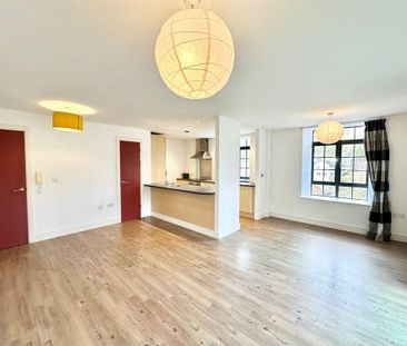 2 bedroom apartment to rent - Photo 3