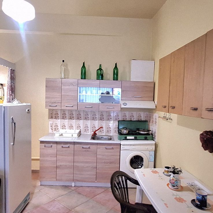 Studio/Γκαρσονιέρα για ενοικίαση Παντοκράτορος - Αρχαίο Ωδείο (Πάτρα) - Photo 1