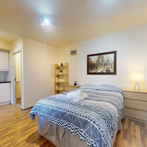 Studio to rent - Photo 1