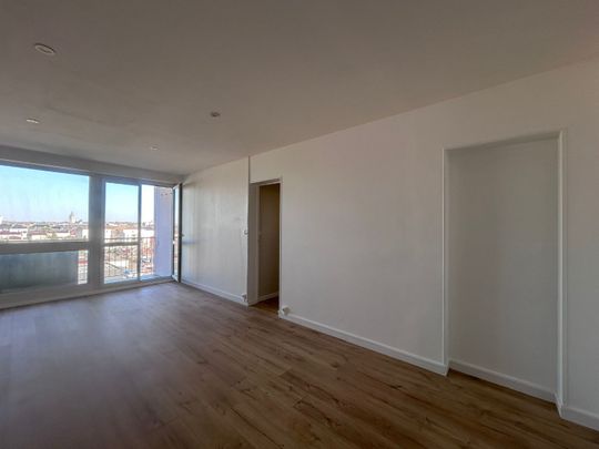 Location Appartement 3 pièces 62m² COGNAC 16100 - Photo 1