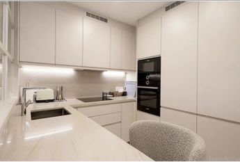 Paseo de Reding, Málaga, Andalusia 29016