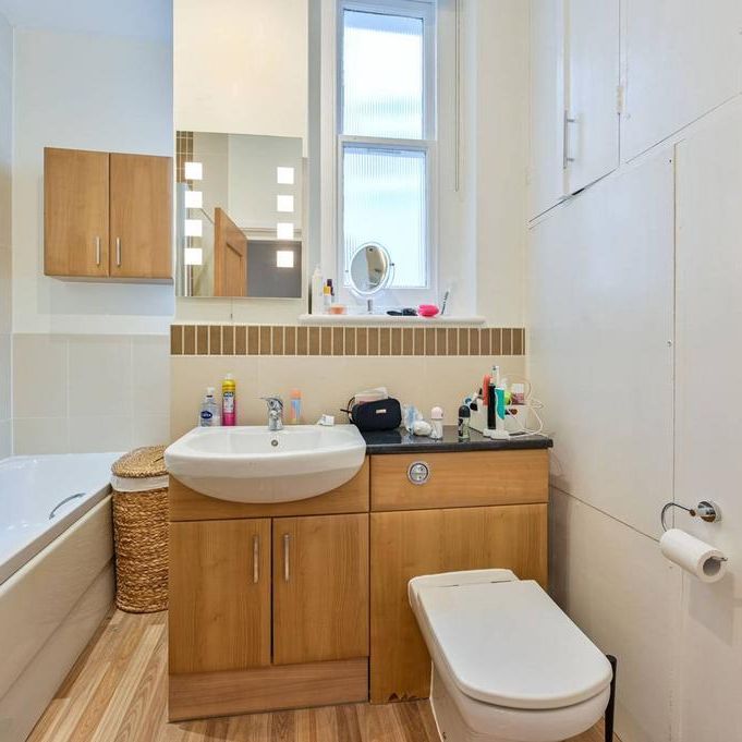 1 bedroom flat to rent - Photo 1