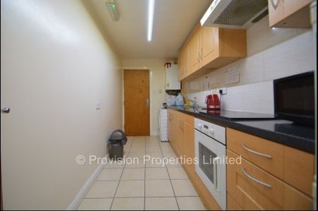 3 Bedroom Flats, Headingley, Leeds - Photo 4