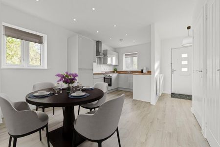 3 bedroom semi-detached house to rent - Photo 4