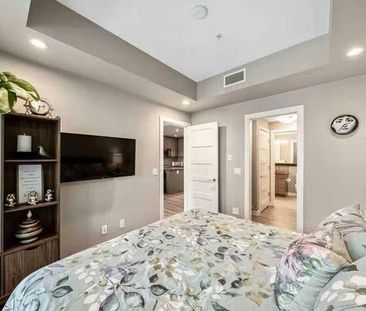 Beautifully Updated Condo - Photo 3