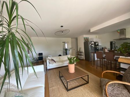 Location Appartement 3 pièces 70m² VALENCE 26000 - Photo 4