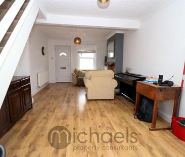 2 bedroom terraced house to rent - Photo 1