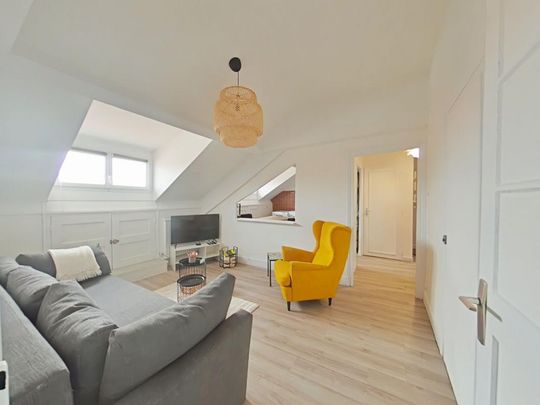 Location Appartement 2 pièces Meublé 39m² ROMANS SUR ISERE 26100 - Photo 1