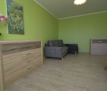 Aktualne! Ładna Kawalerka! 33 m2. Osobna kuchnia. - Zdjęcie 2