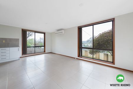 1/29a McIntosh Street, Queanbeyan NSW 2620 - House For Rent | Domain - Photo 2